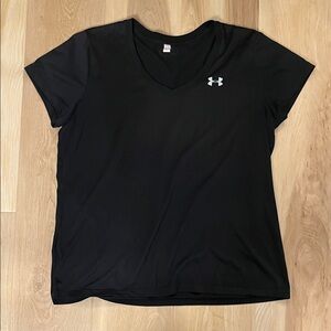 Under Armour Women's Black Short Sleeve Tee